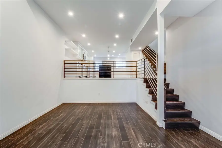 15133 Magnolia Boulevard #D, Sherman Oaks, CA 91403 - #3