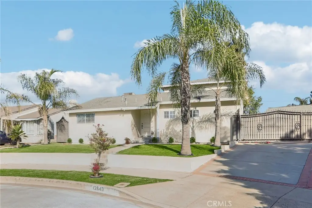12643 Elkwood Street, North Hollywood, CA 91605 - #1