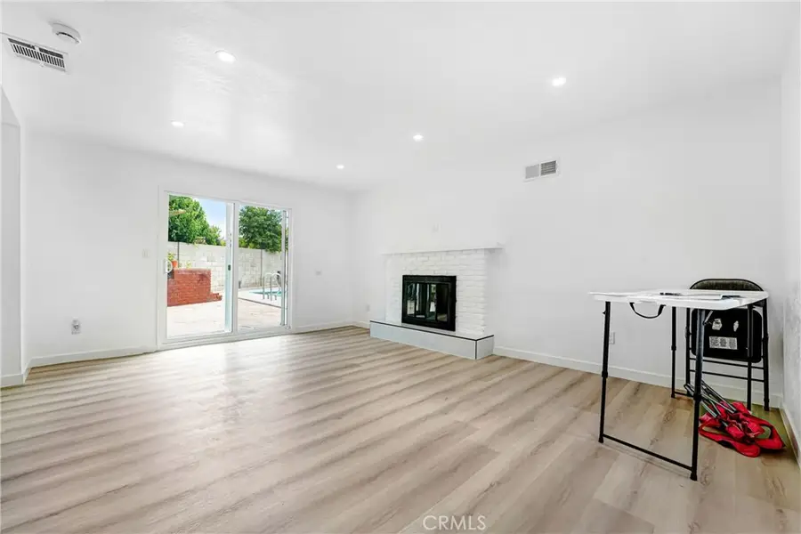 13260 Winfield, Panorama City, CA 91402 - #2
