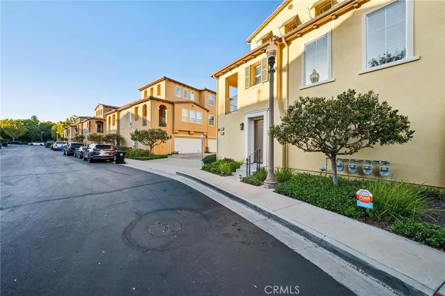 27006 Pebble Beach Drive, Valencia, CA 91381 - #2