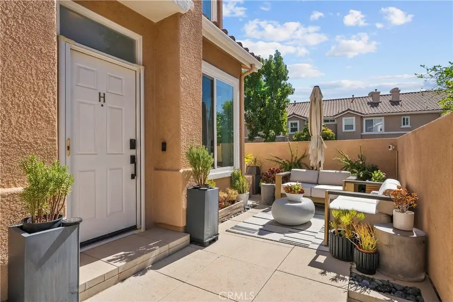 25735 Perlman Place #H, Stevenson Ranch, CA 91381 - #3