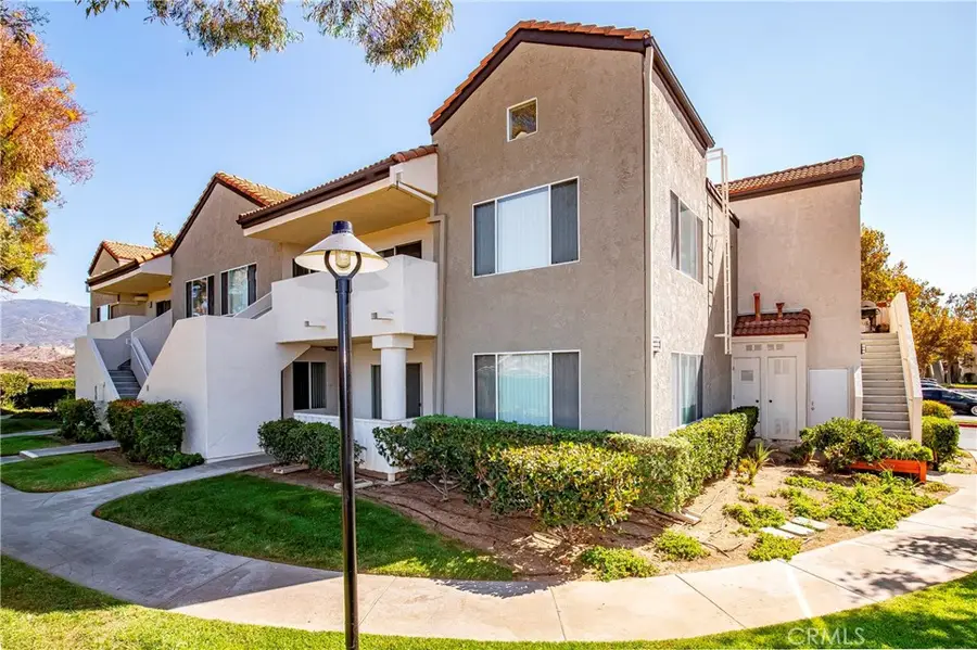 21309 Eucalyptus Way #101, Newhall, CA 91321 - #2