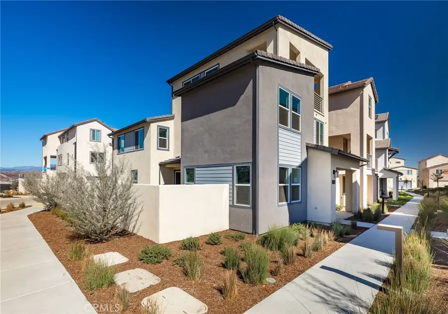27304 Bear Paw Lane, Valencia, CA 91355 - #2