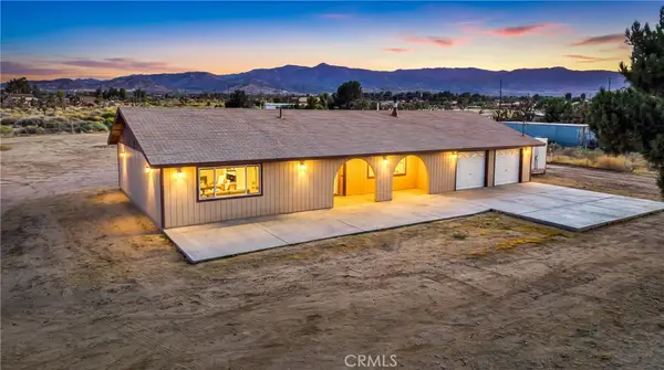 5023 Smoke Tree, Phelan, CA 92371