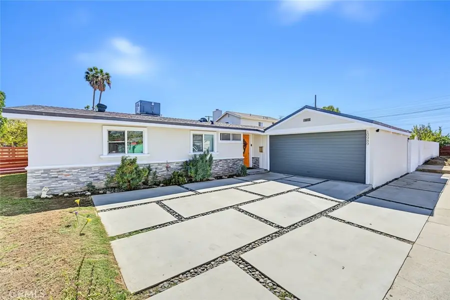 10989 Mascarell Avenue, San Fernando, CA 91345 - #2