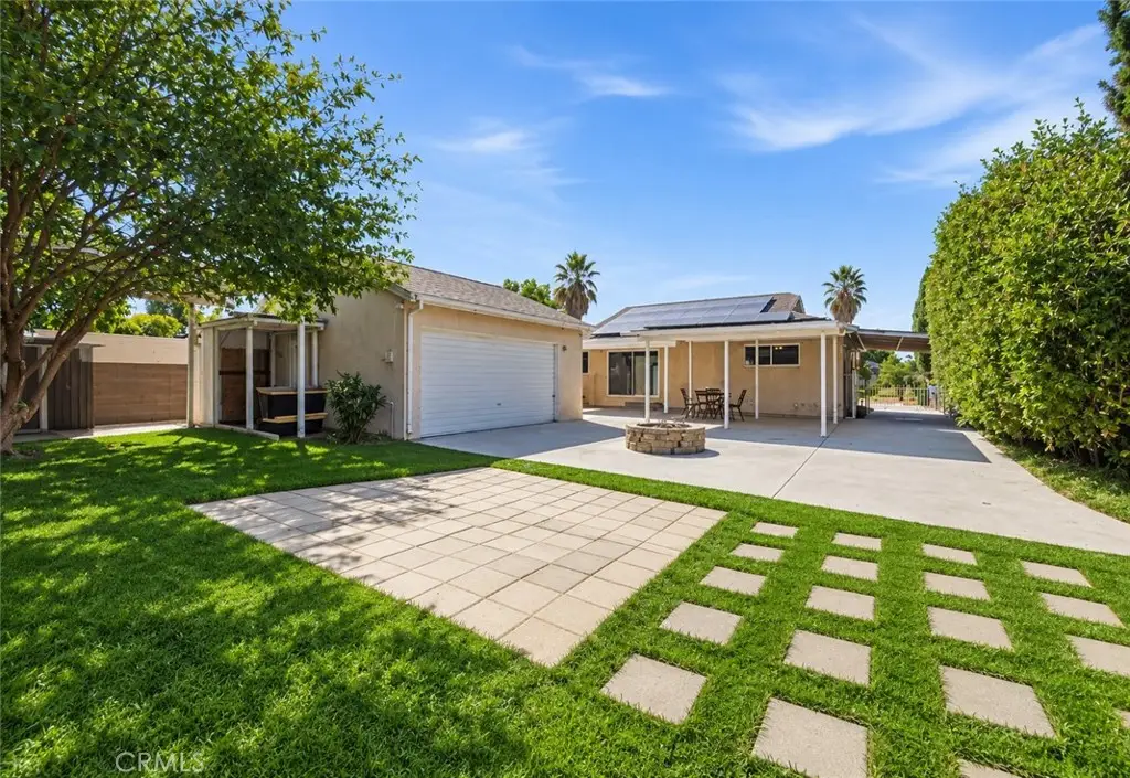 11460 Valjean Avenue, Granada Hills, CA 91344 - #1