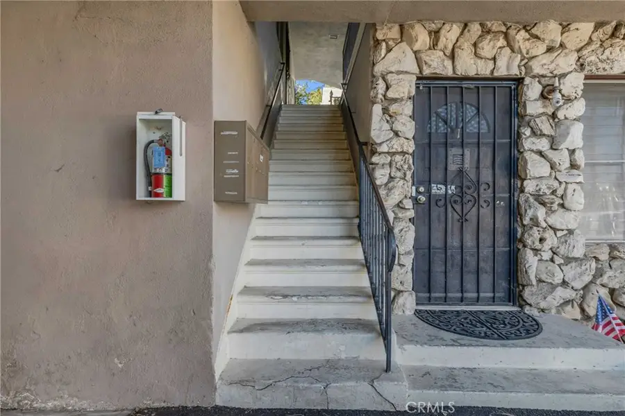 10413 Parr, Sunland, CA 91040 - #3