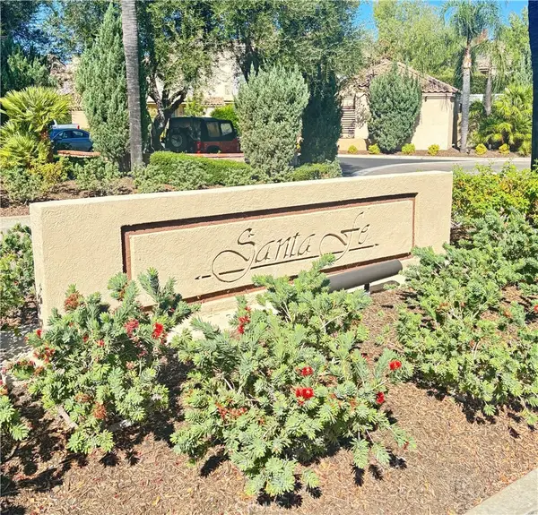 23811 Del Monte, Valencia, CA 91355