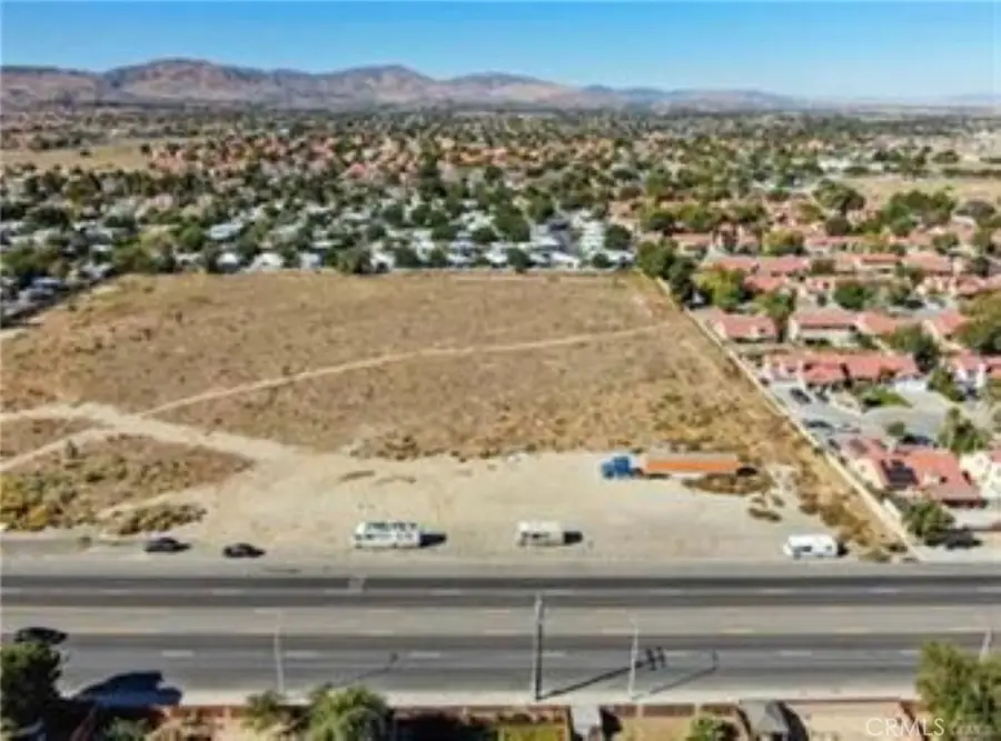 47 Vic Avenue R11, North Antelope Valley, CA 93553 - #3