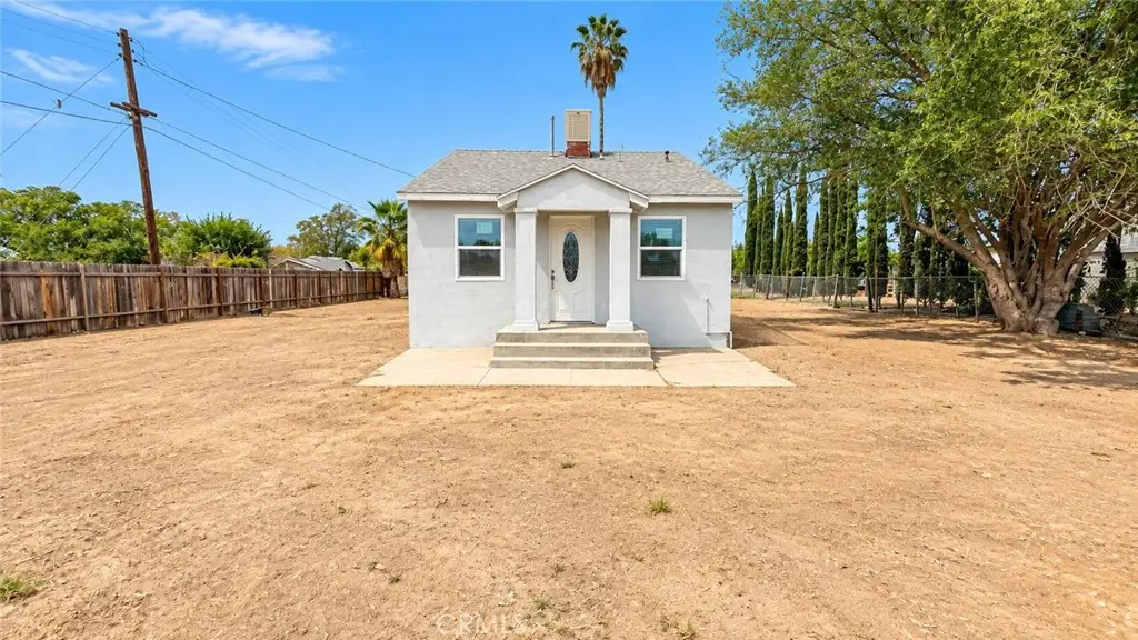 30368 Orange, Shafter, CA 93263 - #1