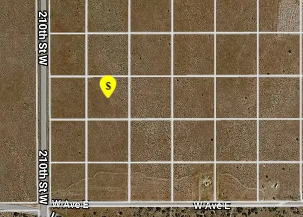 208 W Avenue D-13, Lancaster, CA 93536
