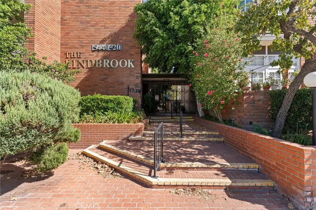5440 Lindley Avenue #302, Encino, CA 91316 - #1