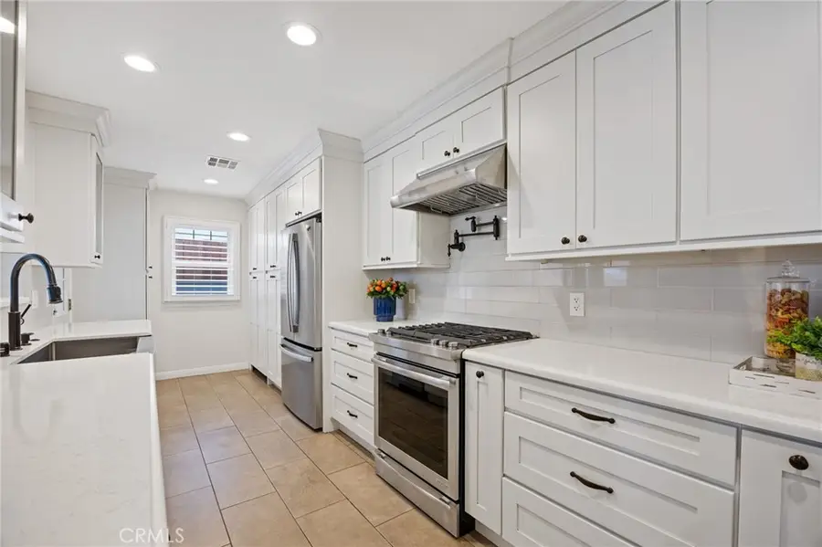 6459 Aldea Avenue, Van Nuys, CA 91406 - #3