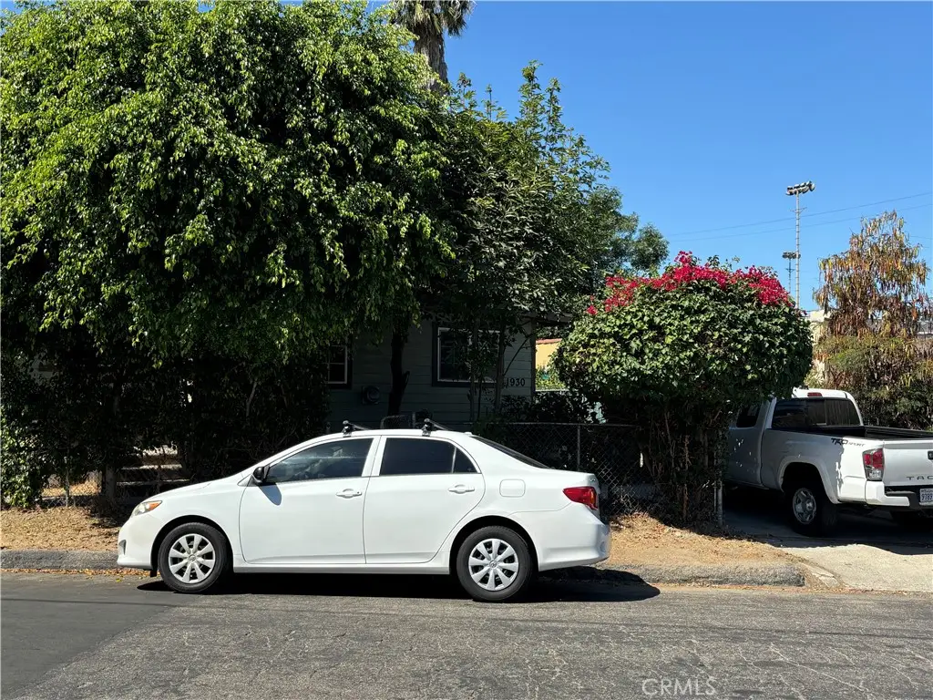 1930 Blake, Los Angeles, CA 90039 - #1