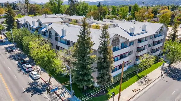 14050 Magnolia Boulevard #213, Sherman Oaks, CA 91423
