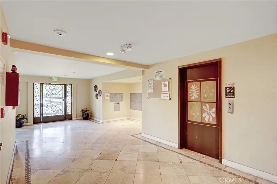 20327 Saticoy, Winnetka, CA 91306 - #3
