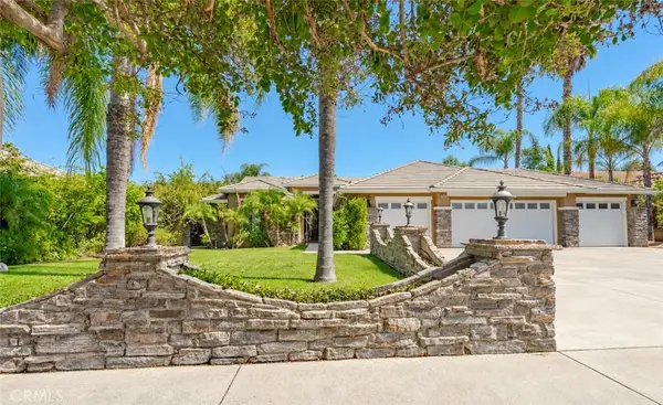 5050 Serrania Avenue, Woodland Hills, CA 91364