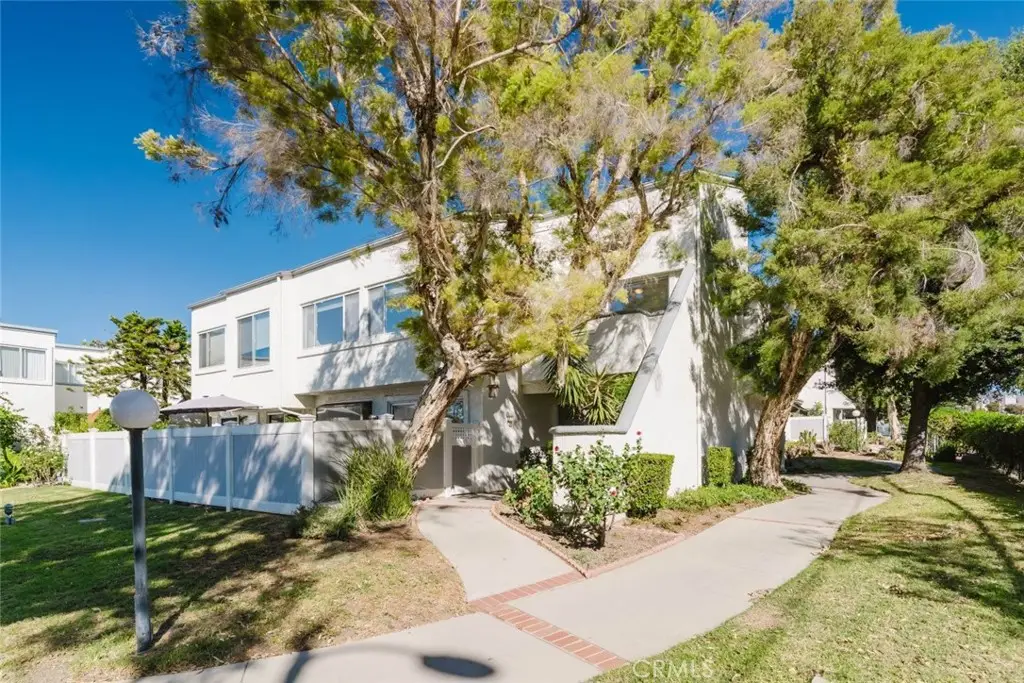 18501 Mayall Street #A, Northridge, CA 91324 - #1