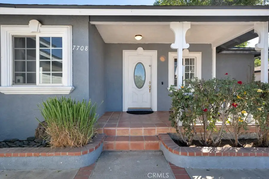 7708 Penfield, Winnetka, CA 91306 - #2