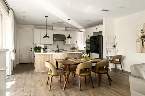 27616 Symphony Place, Valencia, CA 91381