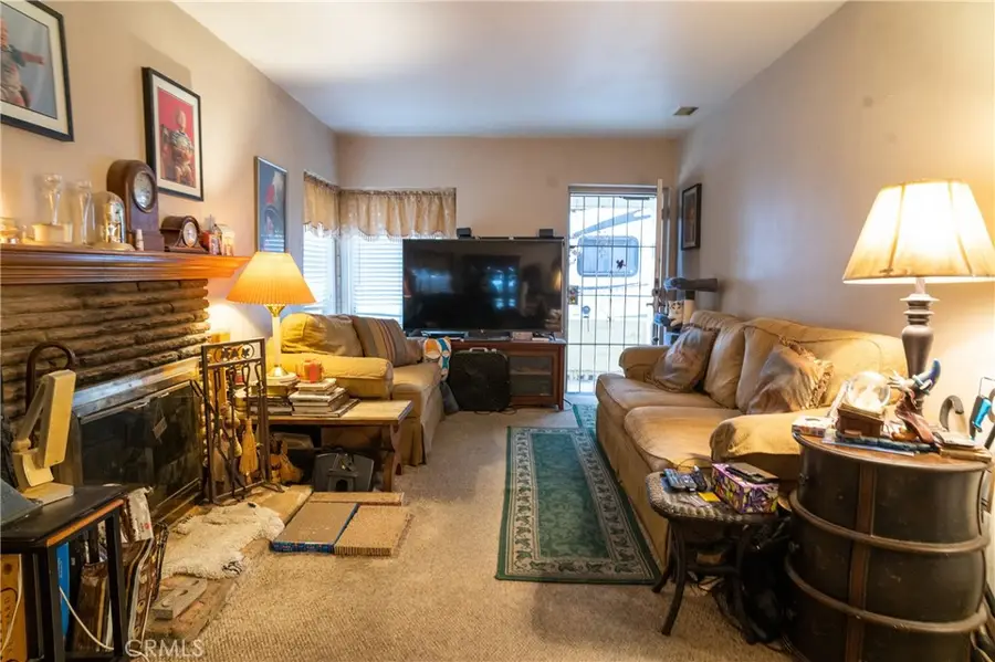 18710 Lanark, Reseda, CA 91335 - #2