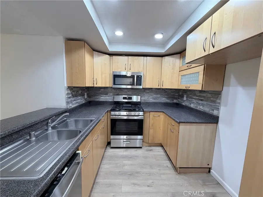 7800 Topanga Canyon #116, Canoga Park, CA 91304 - #3