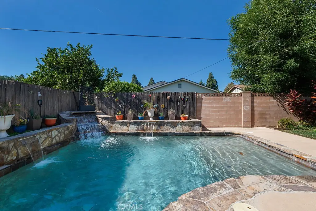 2091 Burrell, Simi Valley, CA 93063 - #1