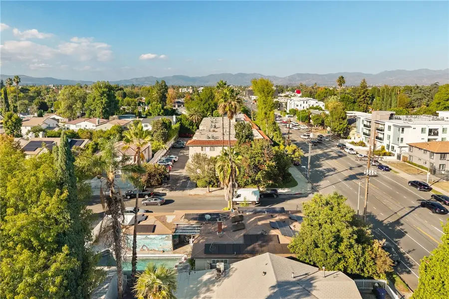 6059 Woodman Avenue, Van Nuys, CA 91401 - #3