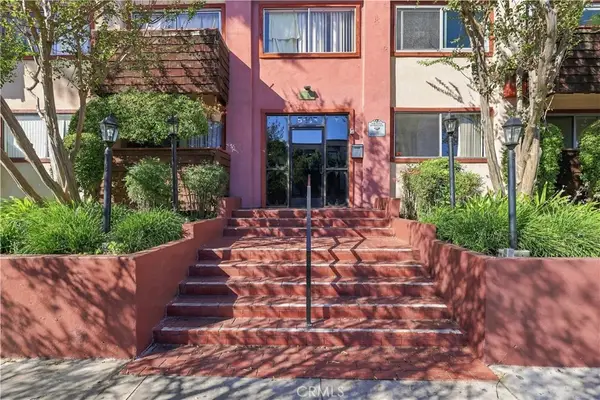 5403 Newcastle #28, Encino, CA 91316