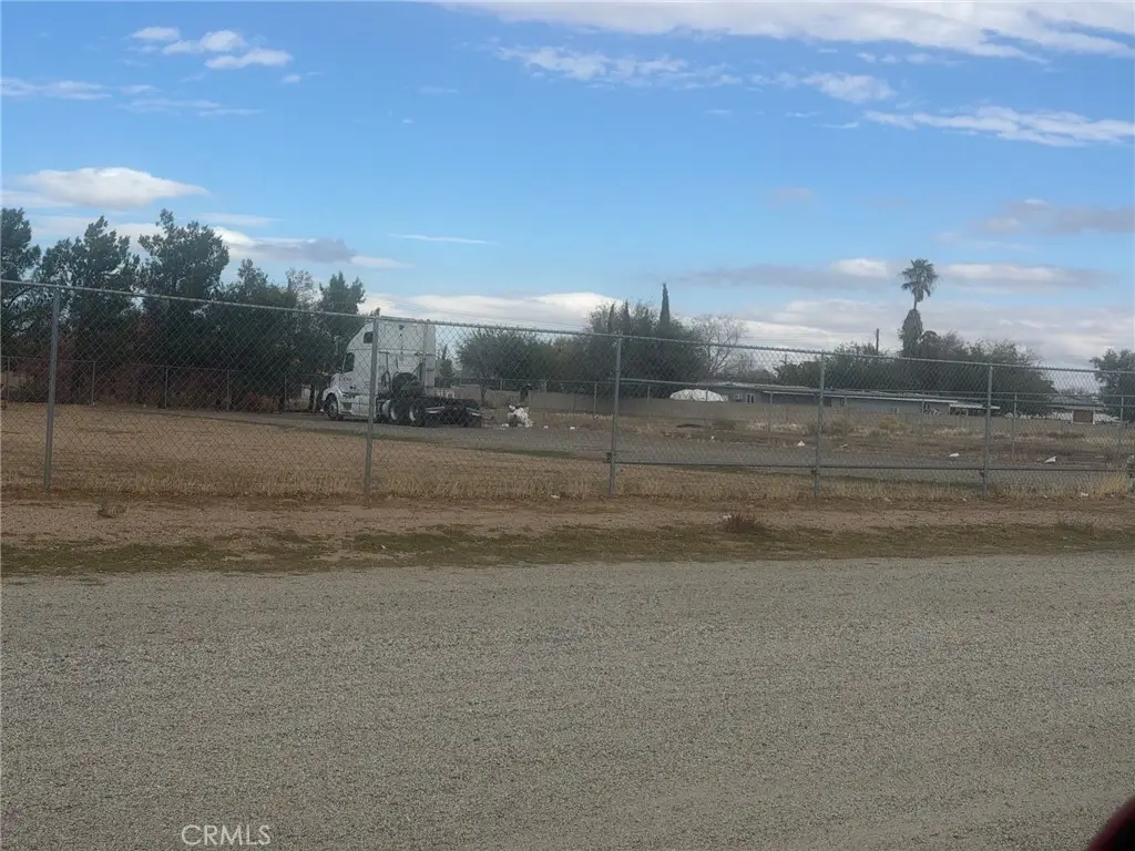 28 Avenue Q-6, Palmdale, CA 93550 - #1