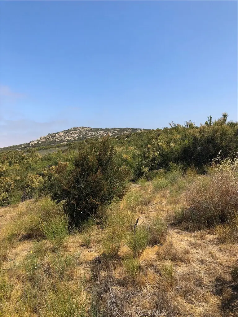 28 Rocky Knoll Road, Hemet, CA 92544 - #3