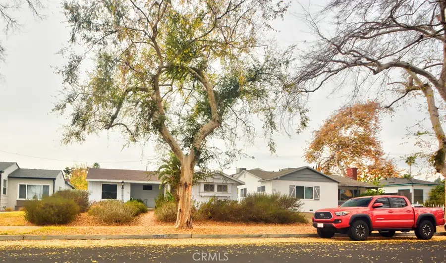 5831 Riverton Avenue, North Hollywood, CA 91601 - #2