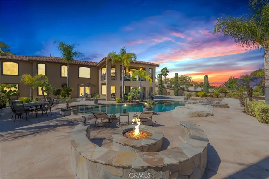 27430 Stonehenge Circle, Hemet, CA 92544 - Image #3