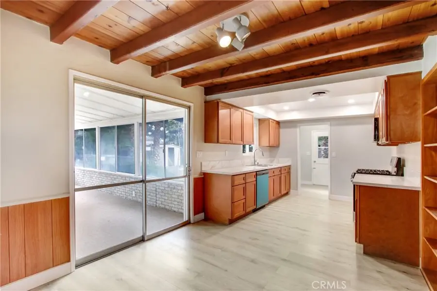 26110 Hemet Street, Hemet, CA 92544 - Image #3