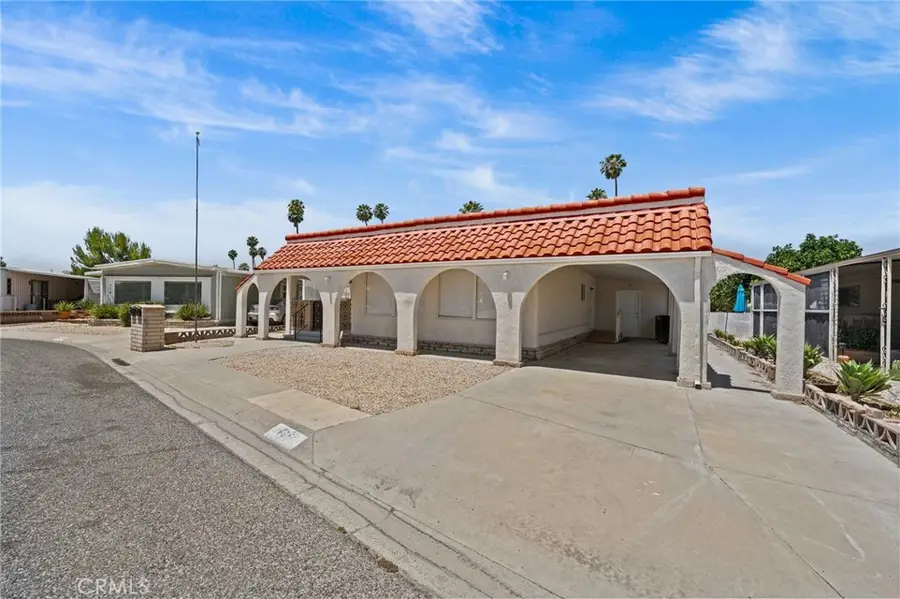 560 Santa Clara Circle, Hemet, CA 92543 - #3