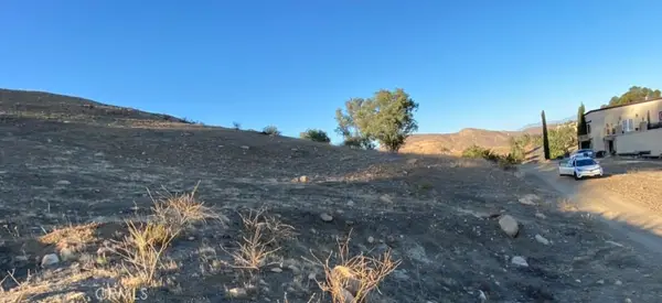 5 Nichols St., Lake Elsinore, CA 92530