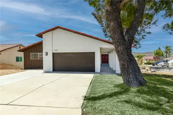 22587 Canyon Lake Drive S, Canyon Lake, CA 92587