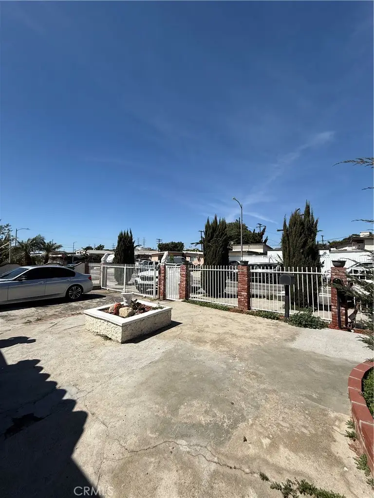 12406 Haley Street, Sun Valley, CA 91352 - Image #3