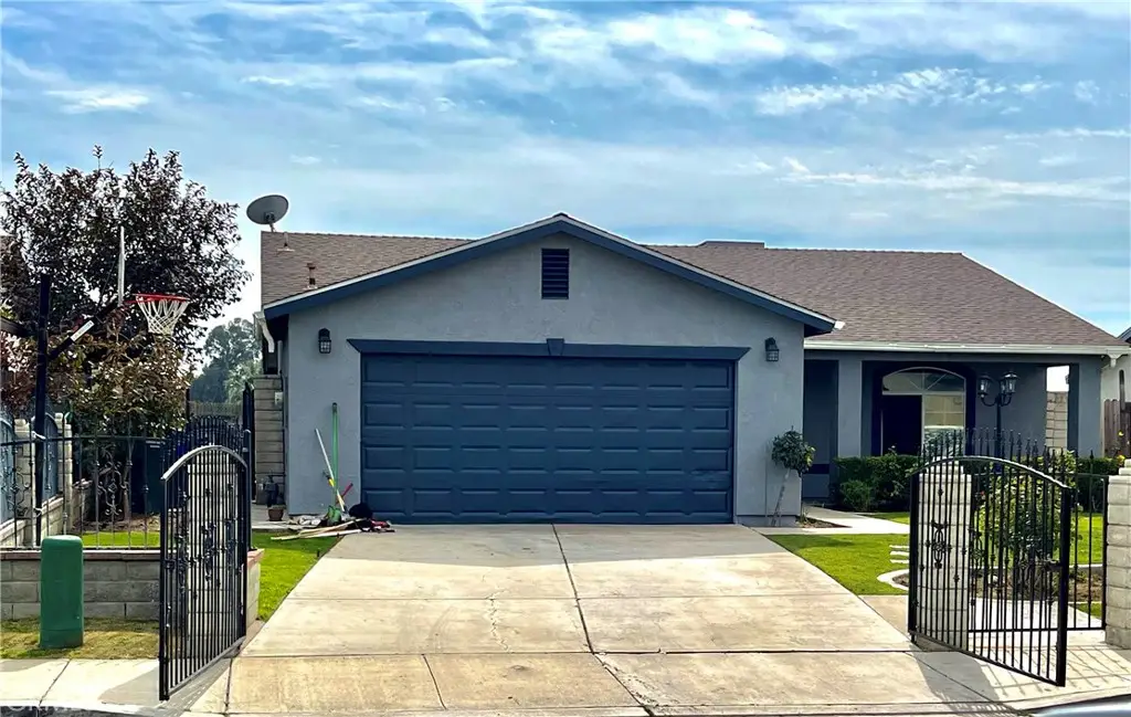 8931 Moose Creek Court, Bakersfield, CA 93306 - Image #1