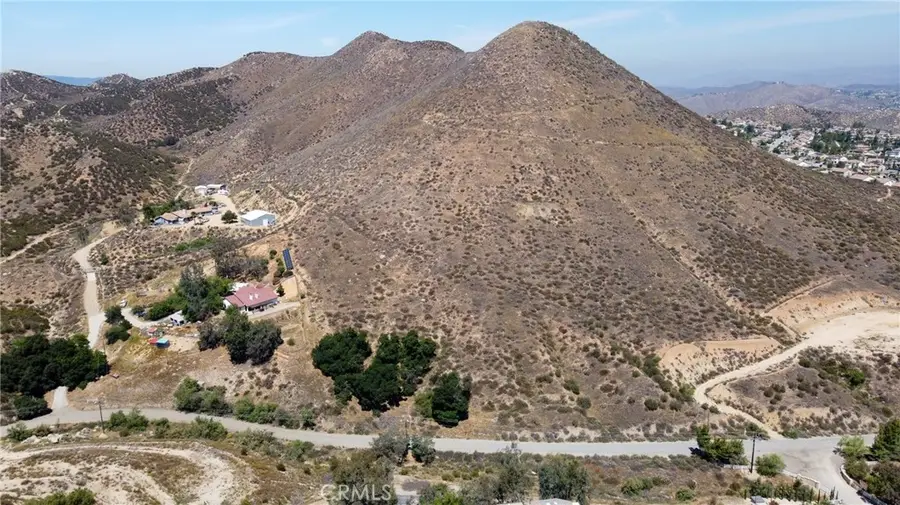 32350 Lost Road, Wildomar, CA 92595 - Image #2