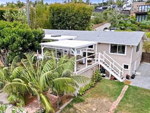 1570 Burgundy Road, Encinitas, CA 92024