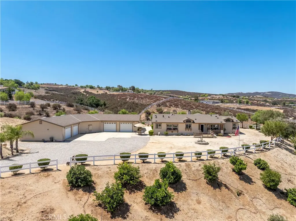 39597 Calle Escalona, Temecula, CA 92592 - Image #1