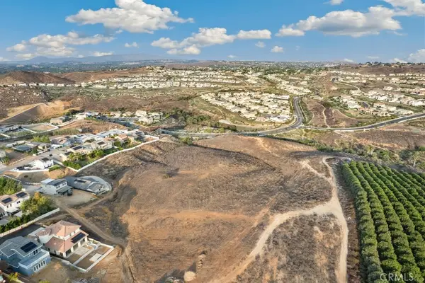 57 Via Verrazano, Riverside, CA 92503