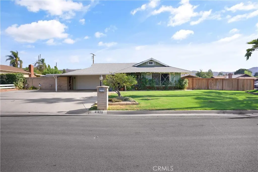41825 Thornton Avenue, Hemet, CA 92544 - Image #1