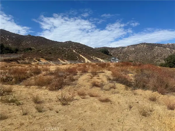 19081 Magnolia, Lake Elsinore, CA 92530