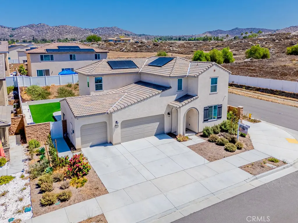 30874 Candle Lite Drive, Homeland, CA 92548 - Image #1