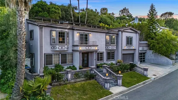 11372 Dona Teresa Drive, Studio City, CA 91604