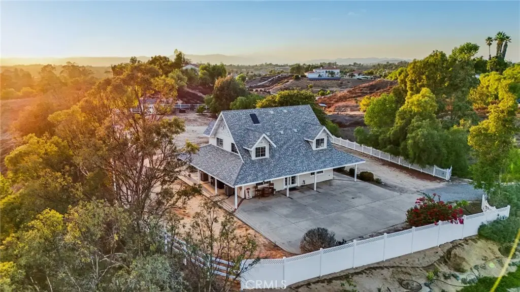 34325 Loi Lane, Temecula, CA 92592 - Image #1