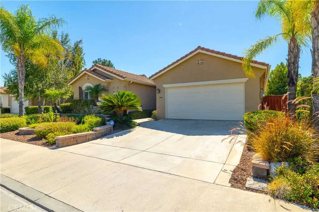 39483 Almaden Circle, Murrieta, CA 92563 - Image #1