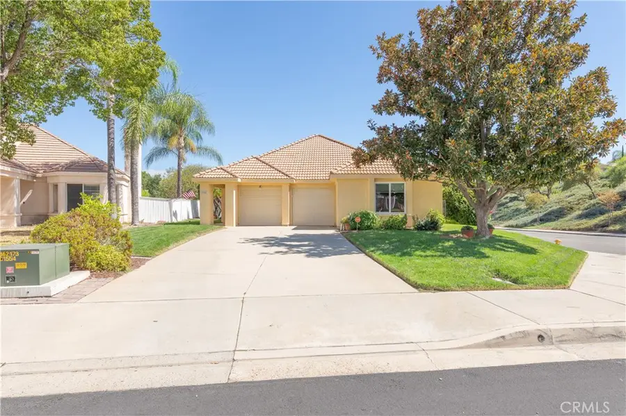 23262 Joaquin Ridge, Murrieta, CA 92562 - Image #2